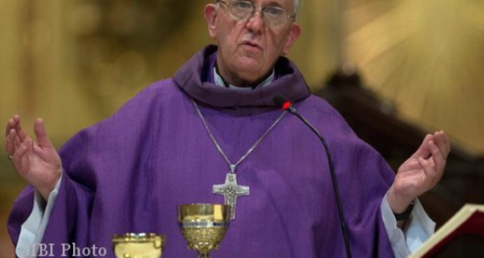 Paus Sampaikan Selamat Idul Fitri kepada Umat Muslim