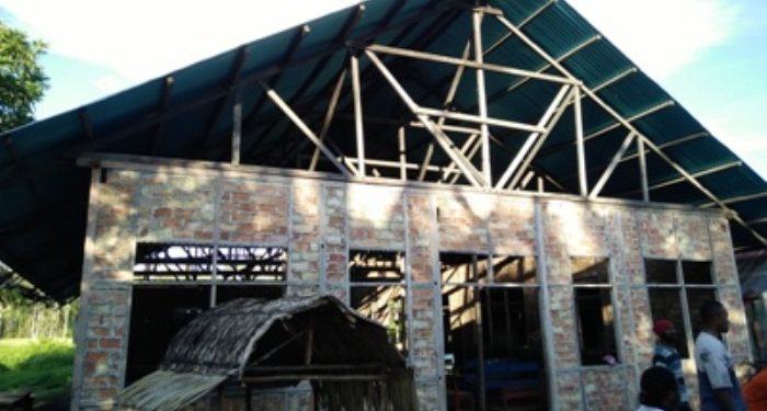 Dana Kurang, Pembangunan Sebuah Gereja Katolik di Papua Dihentikan