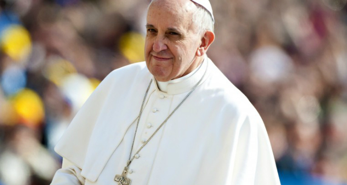 Bawa 12 Orang Pengungsi ke Vatikan, Ini Harapan Paus Fransiskus