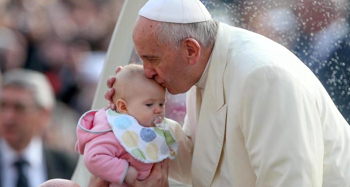 Ini 10 Inti Seruan Paus dalam Amoris Laetitia