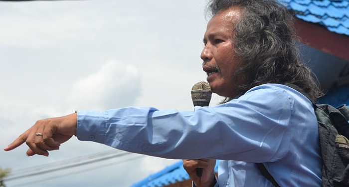 Romo Rantinus: Imam yang Diusung Jadi Calon Bupati