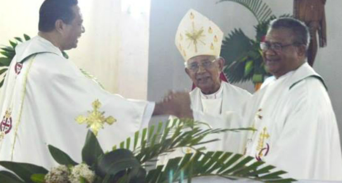 Uskup Maumere Lantik Praeses Baru Seminari Tinggi Ritapiret