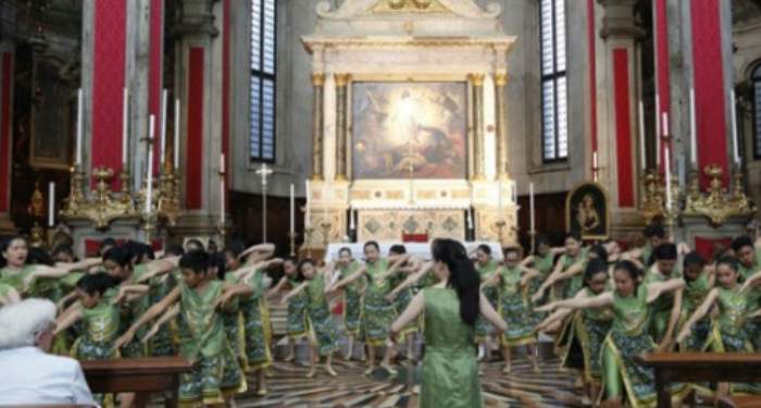 Kelompok Paduan Suara Asal Indonesia Raih Juara Umum di Italia