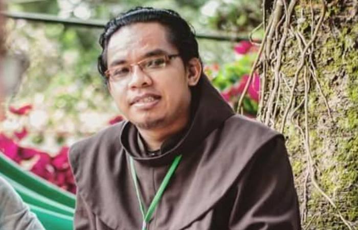 Pastor Hamel dan Tuntutan Menjadi Martir