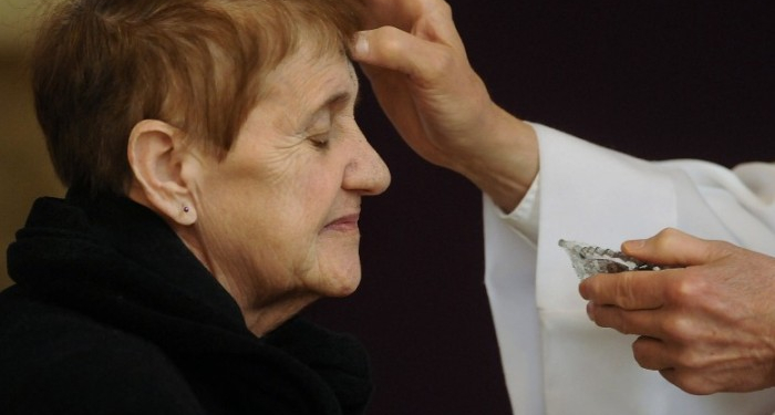 Komisi Studi Diakon Perempuan, Apa Tugas Mereka?