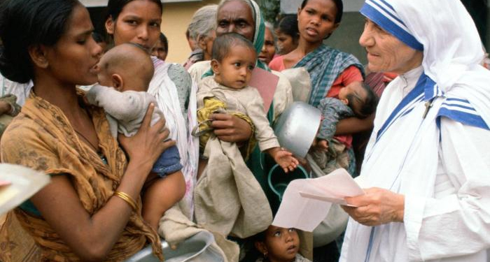 Menjadi Kudus di Tengah-tengah Orang Miskin