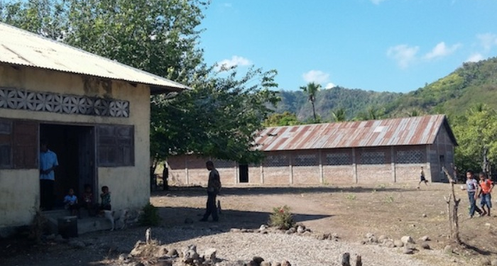 Resmikan Paroki Baru di Daerah Terpencil,  Uskup Larantuka Berterima Kasih Kepada Pasionis