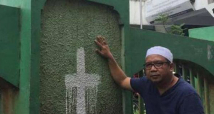 Coretan Liar Berupa Tanda Salib Bertebaran di Jakarta Selatan