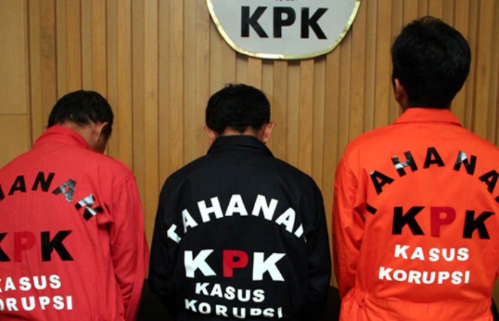 Kolaborasi Koruptor dan Maling