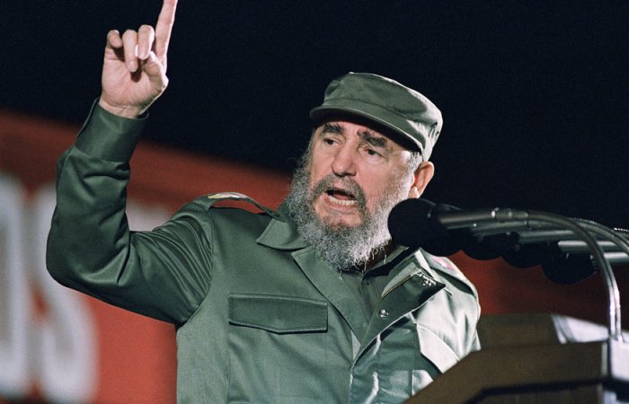 Paus Berduka Atas Kematian Fidel Castro, Tokoh Revolusioner Kuba