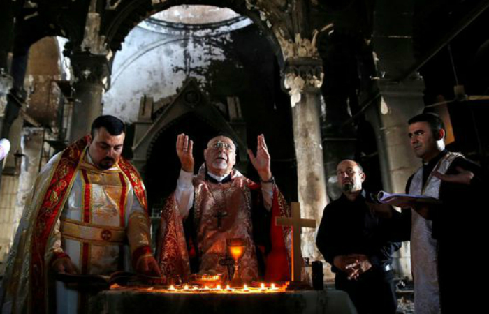 Umat Katolik Irak Gelar Misa Setelah ISIS Diusir