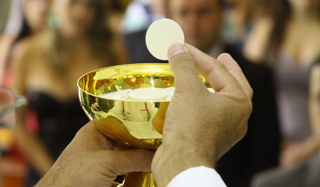 Ada Dugaan Pencemaran Hosti di Kupang, Umat Diminta Tidak Mudah Terprovokasi