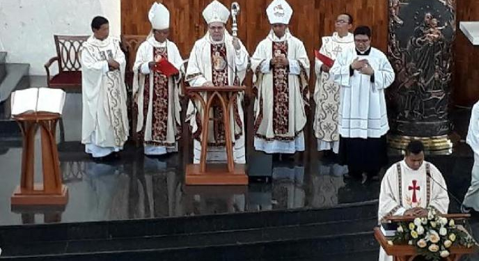Mgr Filipazzi: Mari Doakan Sesama Umat Katolik yang Belum Memiliki Tempat Ibadah