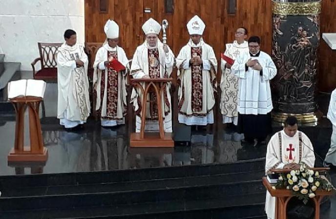 Mgr Filipazzi: Mari Doakan Sesama Umat Katolik yang Belum Memiliki Tempat Ibadah