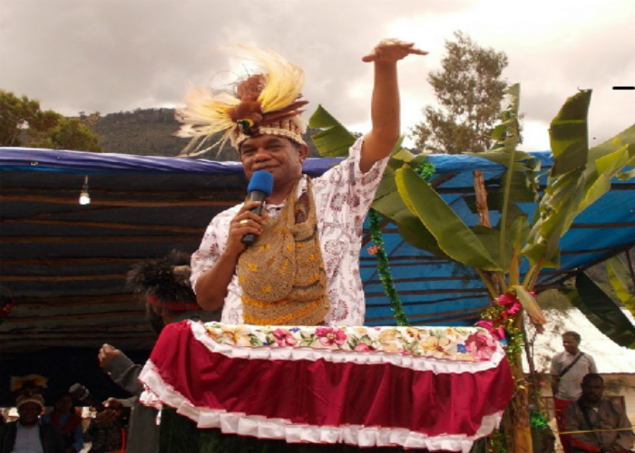 Uskup Timika Kecam Kebijakan Pemda Papua Terkait Kelapa Sawit