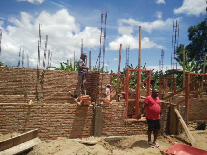 Pastor Paroki Kuper: Kalau Bangun Rumah Pastoran, Umat Tak Boleh Dibebankan