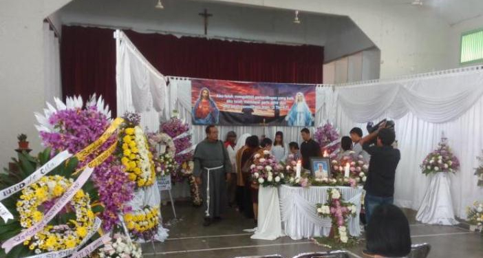 Romo Vincent Le Baron Wafat, Umat Paroki Tanjung Karang Berduka