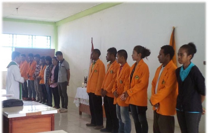 KMK USTJ Serukan Wajib Selamatkan Bumi Papua