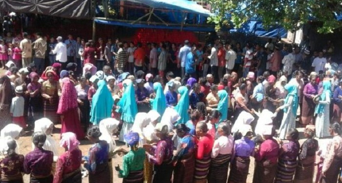 Umat Katolik dan Muslim di Flores Timur Adakan Paskah Bersama