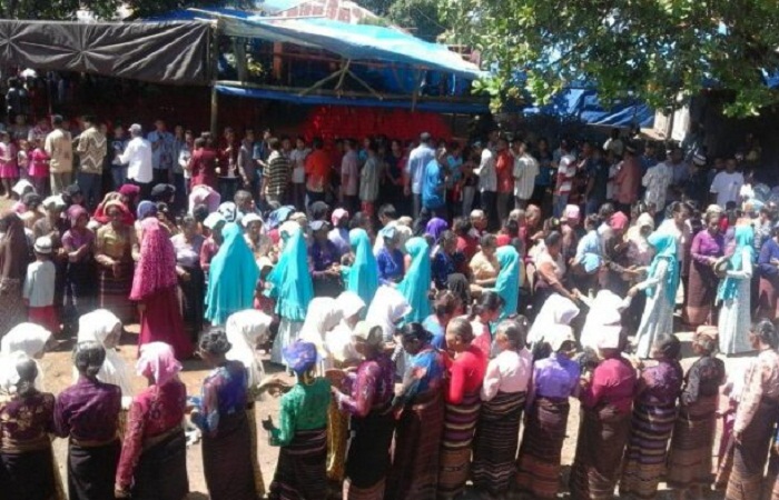 Umat Katolik dan Muslim di Flores Timur Adakan Paskah Bersama