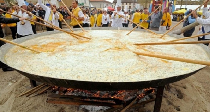 Menengok Keragaman Cara Merayakan Paskah di Beberapa Negara