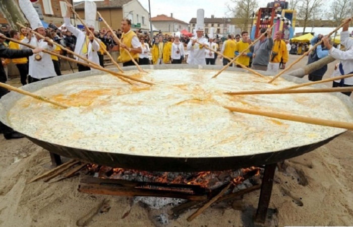 Menengok Keragaman Cara Merayakan Paskah di Beberapa Negara