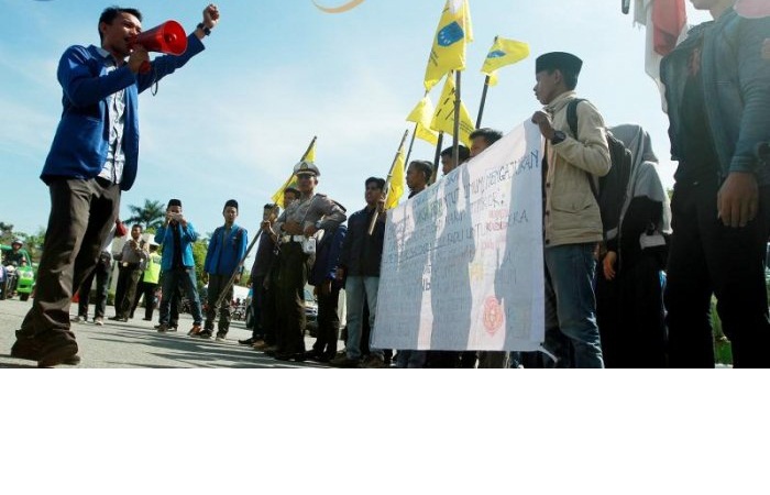 PMII dan PMKRI Pontianak Gelar Demo Bersama Soal Korupsi Dana Bansos