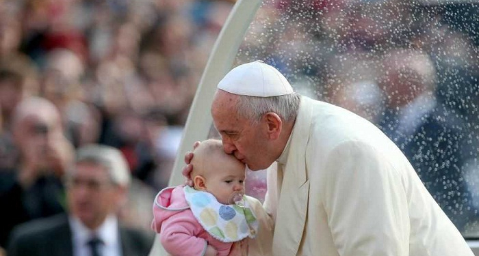 Tak Peduli Teror Bom, Paus Akan Tetap Kunjungi Mesir