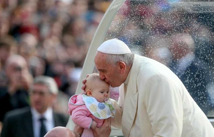 Tak Peduli Teror Bom, Paus Akan Tetap Kunjungi Mesir