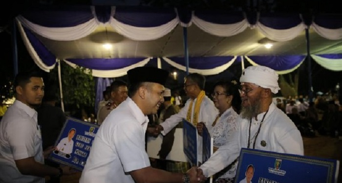 Sumbangkan Dana, Cara Gubernur Lampung Jaga Toleransi Umat Beragama