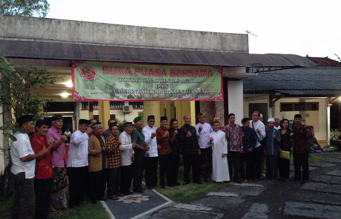 Paroki SMRR Gianyar Gelar Buka Bersama dengan FKUB dan Pemda Setempat