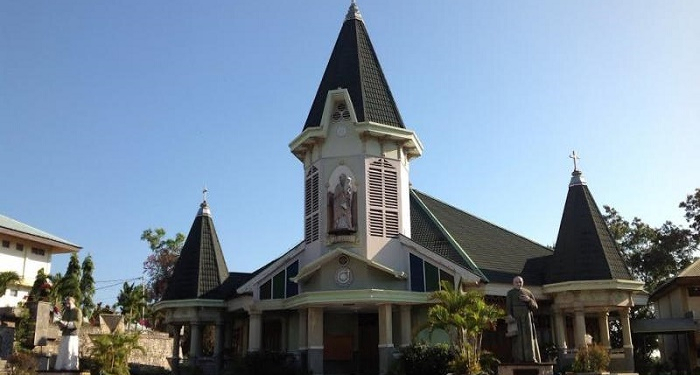 Di Ledalero, Mgr Frans Kopong Kung Tahbiskan 21 Diakon