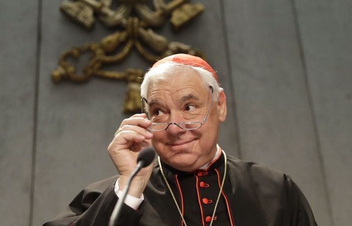 Paus Fransiskus Berhentikan Kardinal Ludwig Mueller