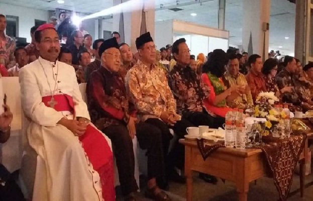 Hadiri Pembukaan Asian Youth Day, Ini Yang Dilakukan Menteri Agama dan Sultan Yogyakarta