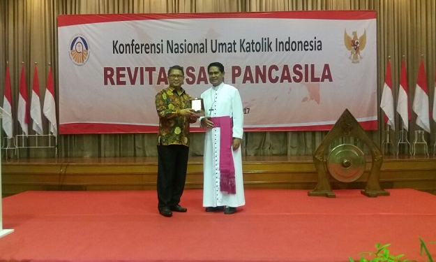 Pesan Menteri Rudiantara Untuk Umat Katolik Indonesia