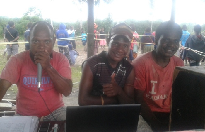 Pastor Geri Sakrus Pimpin Misa Raya OMK se-Kota Nabire