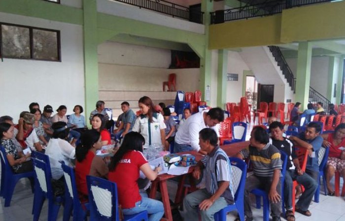 Pemuda Katolik Komda Sulawesi Utara Gelar Pengobatan Gratis