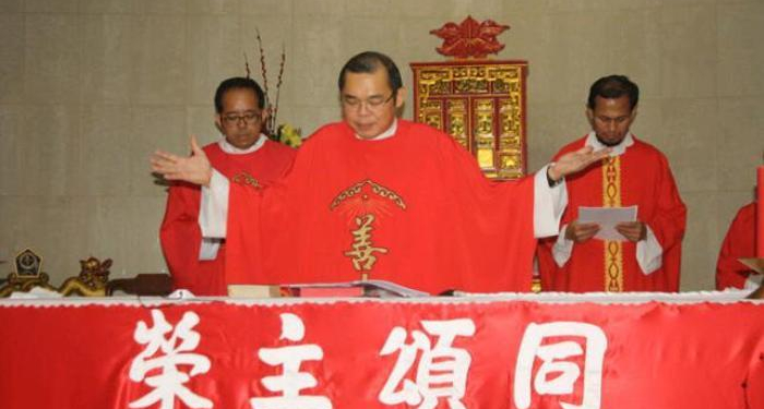 Pastor Ini Berkotbah Dalam Bahasa Mandarin Di Hari Imlek