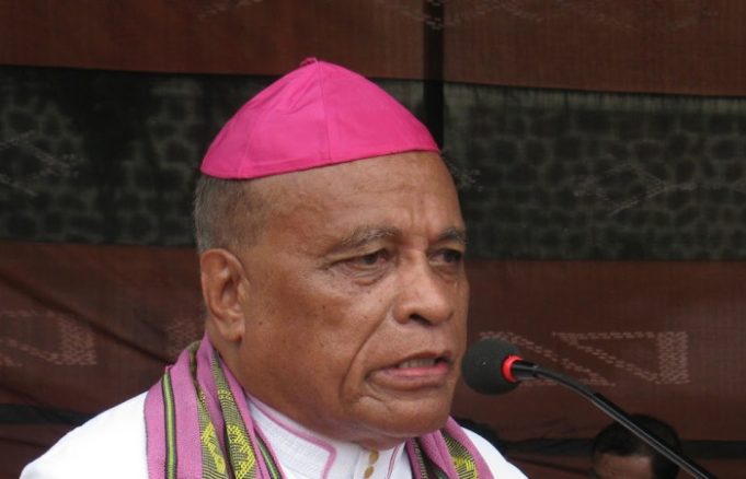 Mgr Frans Kopong Harapkan St Ignatius Waibalun Jadi  Barometer di Keuskupannya