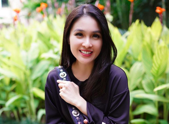 Ternyata Sandra Dewi Alumni SD dan SMP Theresia, juga SMA St Yosef  Pangkalpinang