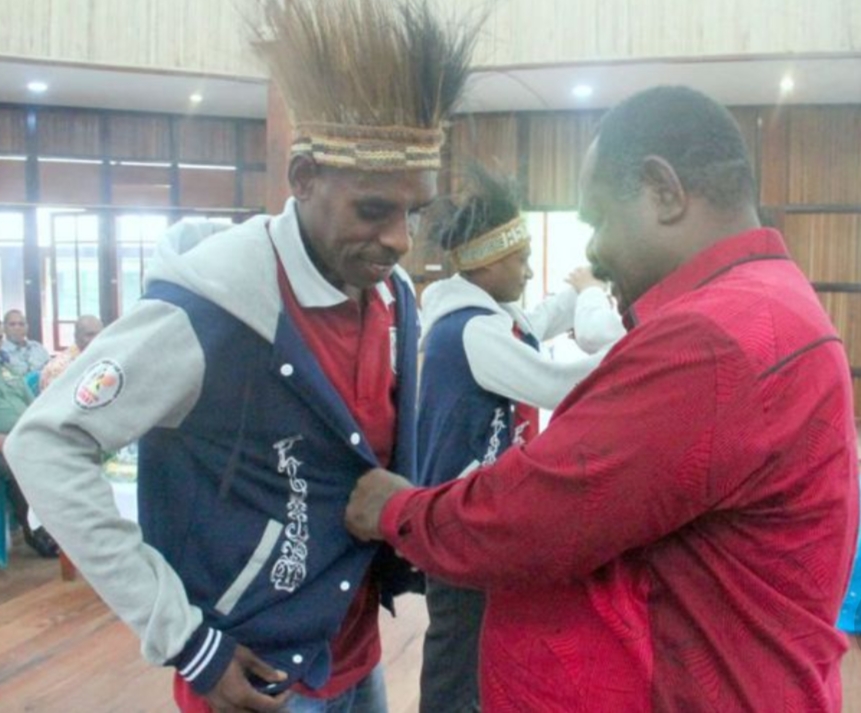 Bupati Asmat Kirim Grup Paduan Suara ke Pesparani Katolik Nasional di Ambon