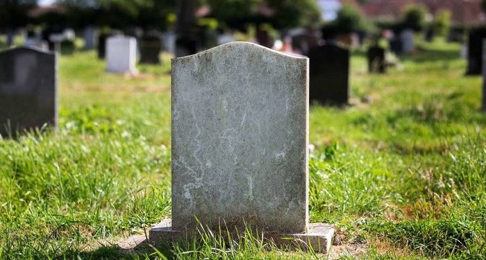 Ditentang Kelompok Muslim, Makam Warga Kristen di Mojokerto Dibongkar