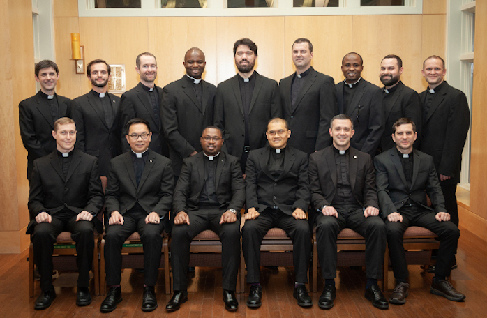 Stefanus Hendrianto SJ: Mantan Aktivis 1998, Kini Jadi Pastor Jesuit di Amerika