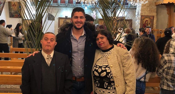 Kisah Haru Ayah ‘Down Syndrom’ yang Begitu Menginspirasi Putranya