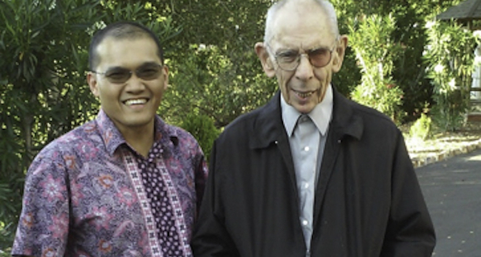 Budiman Sudjatmiko dkk Komentari Tahbisan Pastor Stefanus Hendrianto SJ