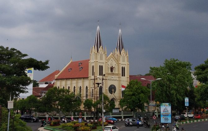 Bersamaan dengan Shalat Idul Adha, Gereja Hati Kudus Yesus Malang Tiadakan Misa Pagi