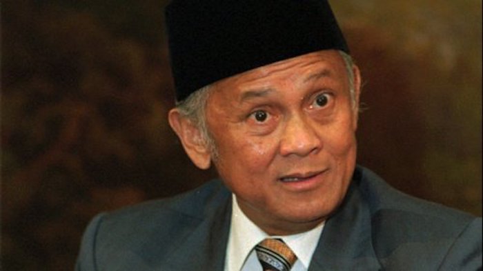 Habibie: Negarawan, Peletak Dasar Demokrasi
