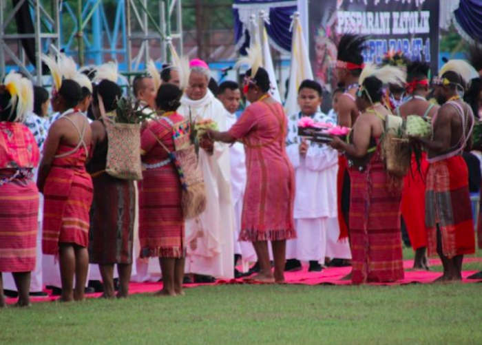 Uskup Manokwari-Sorong: Jadikan Pesparani Sebagai Festival Iman dan Ajang Berbagi Sukacita