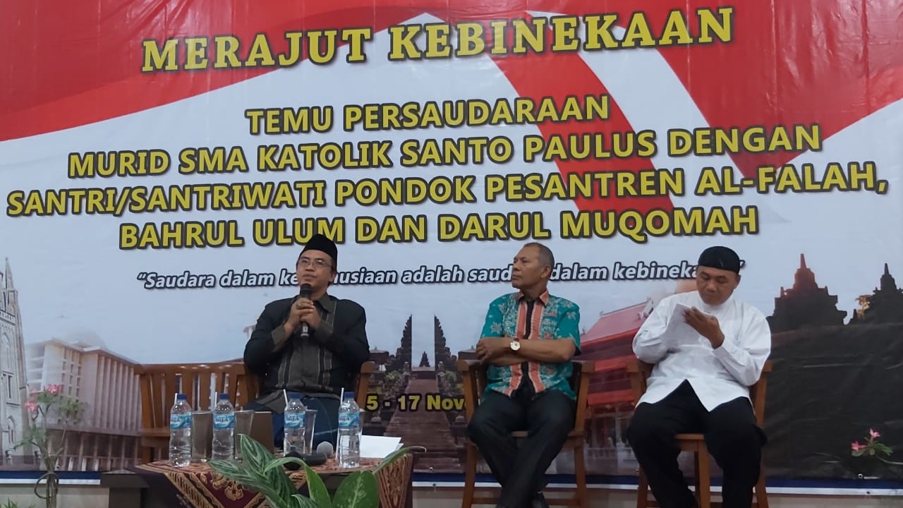 Rajut Keakraban, Santri dan Pelajar Katolik di Jember Gelar Kegiatan Bersama