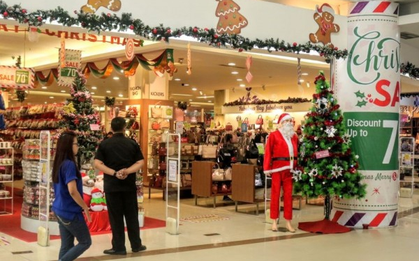 Aktivis Muslim Keberatan dengan Imbauan Tidak Pakai Atribut Natal di Mal di Malang